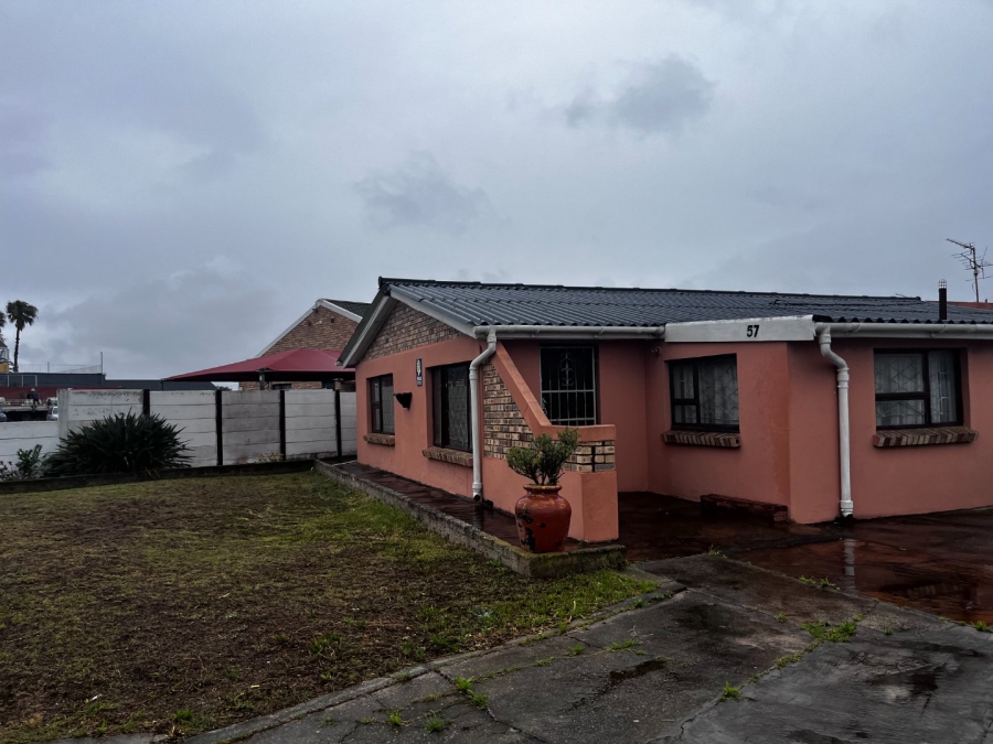 3 Bedroom Property for Sale in Algoa Park Eastern Cape